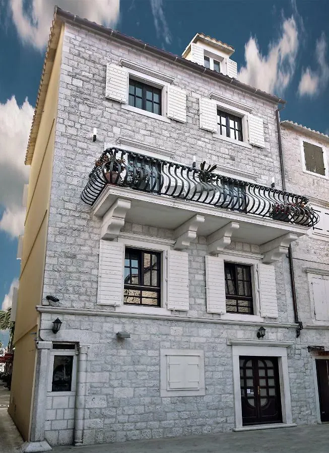 Guest house Villa Luna Trogir